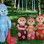 Image for episode "Wave to The Wottingers" from Childrens programme "In the Night Garden"