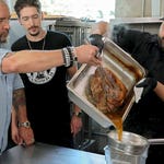 Image for episode "Meat Hmong and Mexican" from Cookery programme "Diners, Drive-Ins, and Dives"