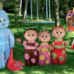 Image for episode "Where is The Pinky Ponk Going?" from Childrens programme "In the Night Garden"