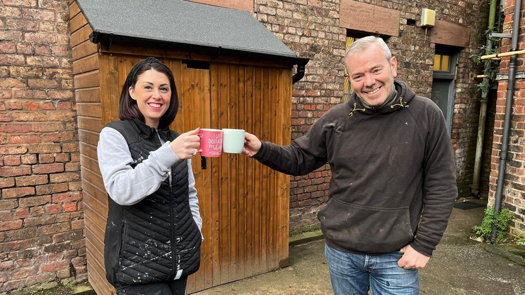 Find It, Fix It, Flog It Season 7 Episode 11 on Quest +1 - TV Programme Poster