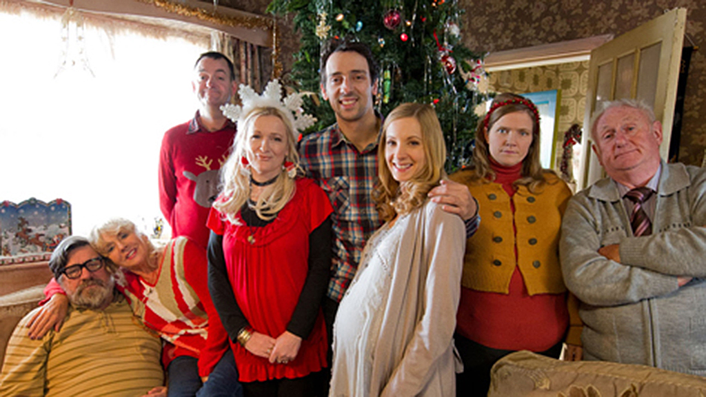 The Royle Family: Joe's Crackers Season 4 Episode 4 on U&Gold - TV Programme Poster