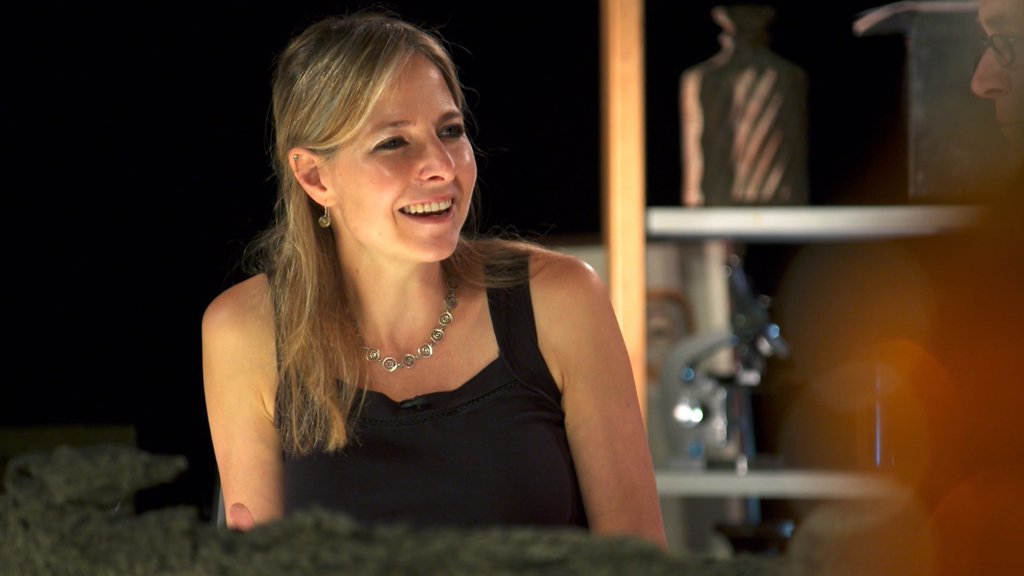 Digging for Britain Season 5 Episode 3 on Sky History 2 HD - TV Programme Poster