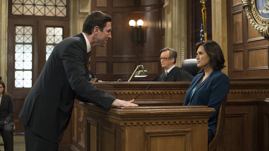 Law & Order: Special Victims Unit Season 15 Episode 10 on 5USA +1 - TV Programme Poster