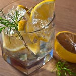 Image for episode "Automatic Sliding Doors/Gin" from Technology programme "How It's Made"