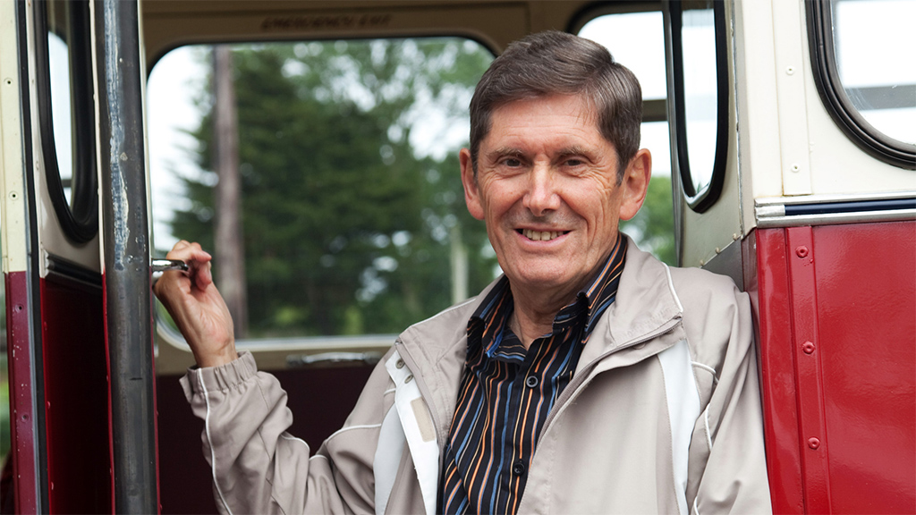 Pobl Harri Parri Season 1 Episode 4 on S4C HD - TV Programme Poster