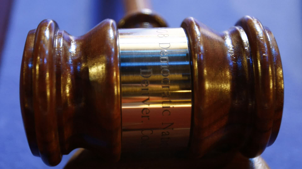 Auction Hunters Season 5 Episode 10 on Sky History 2 - TV Programme Poster