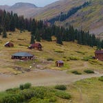 Image for episode "Paradise Lost" from Documentary programme "Abandoned Engineering"