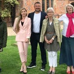 Image for episode "Fri 18 Oct 2019: Payment Day" from Reality Show programme "Four in a Bed"