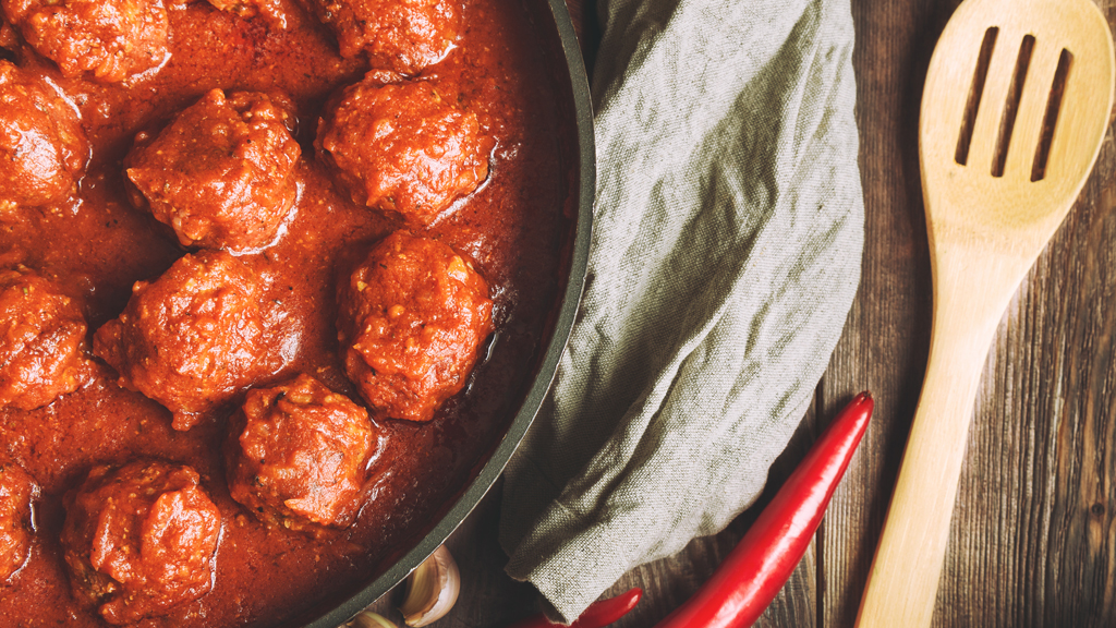 Jamie's 15 Minute Meals Season 1 Episode 1 on HGTV +1 - TV Programme Poster