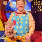 Image for episode "Mr Tumble - Be a Friend" from Childrens programme "CBeebies Bedtime Stories"