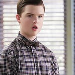 Image for episode "A New Weather Girl and a Stay-at-Home Coddler" from Sitcom programme "Young Sheldon"