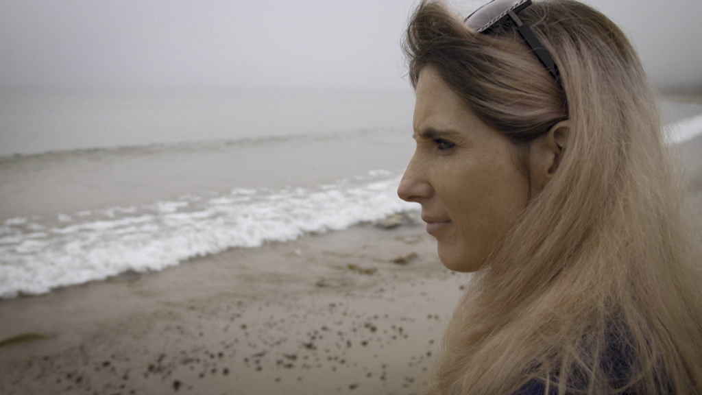 The Killer in My Family Season 1 Episode 6 on Quest Red +1 - TV Programme Poster