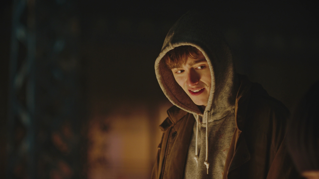 Broken Trust on Quest Red +1 - 0:00am