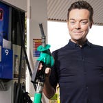 Image for episode "In for a Christmas Penny 2021" from Game Show programme "In for a Penny"