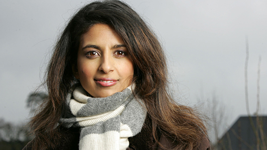 Zoo Days Season 1 Episode 20 on Virgin Media Three - TV Programme Poster