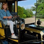 Image for the Special Interest programme "Antiques Roadshow"