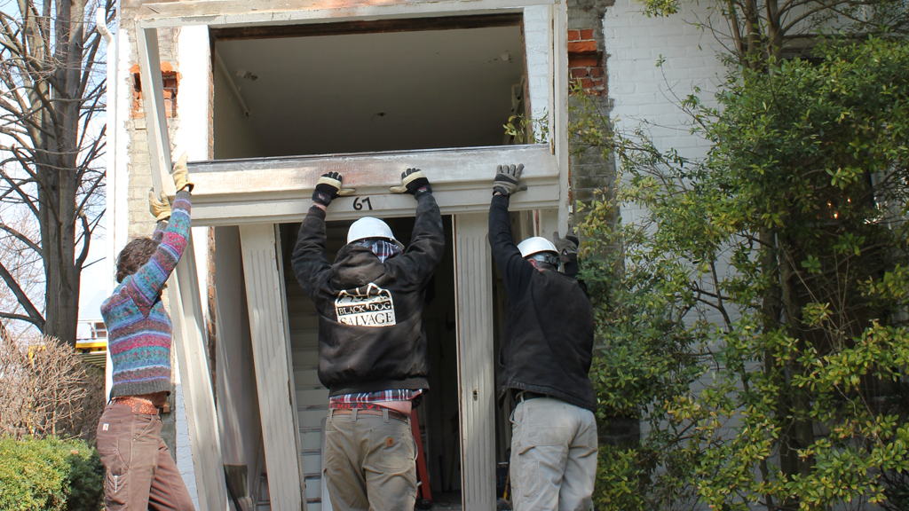 Salvage Dawgs Season 3 Episode 4 on DMAX +1 - TV Programme Poster