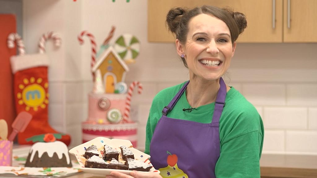 Milkshake! Jen's Jolly Bakes Season 1 Episode 10 on 5 +1 - TV Programme Poster