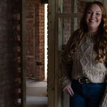 Image for the DIY programme "Help! I Bought it at Auction with Sarah Beeny"