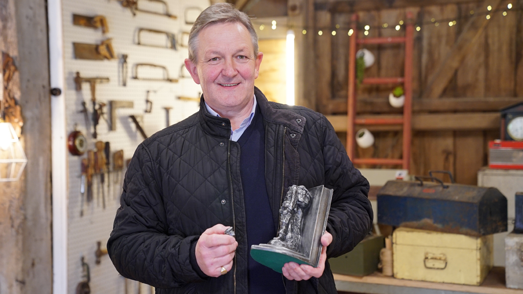 The Repair Shop Season 7 Episode 26 on Quest +1 - TV Programme Poster