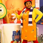 Image for episode "Maverick Mouse" from Cookery programme "Big Cook Little Cook"