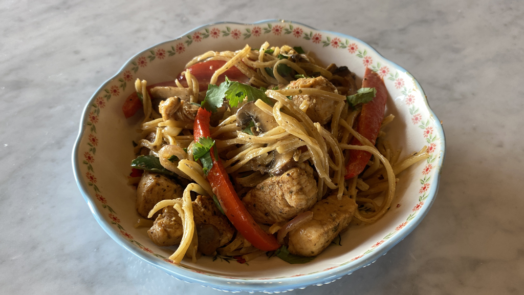 The Pioneer Woman: Home Sweet Home Season 27 Episode 1 on Food Network - TV Programme Poster