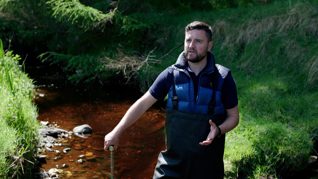 What on Earth? Season 3 Episode 2 on Sky History 2 HD - TV Programme Poster