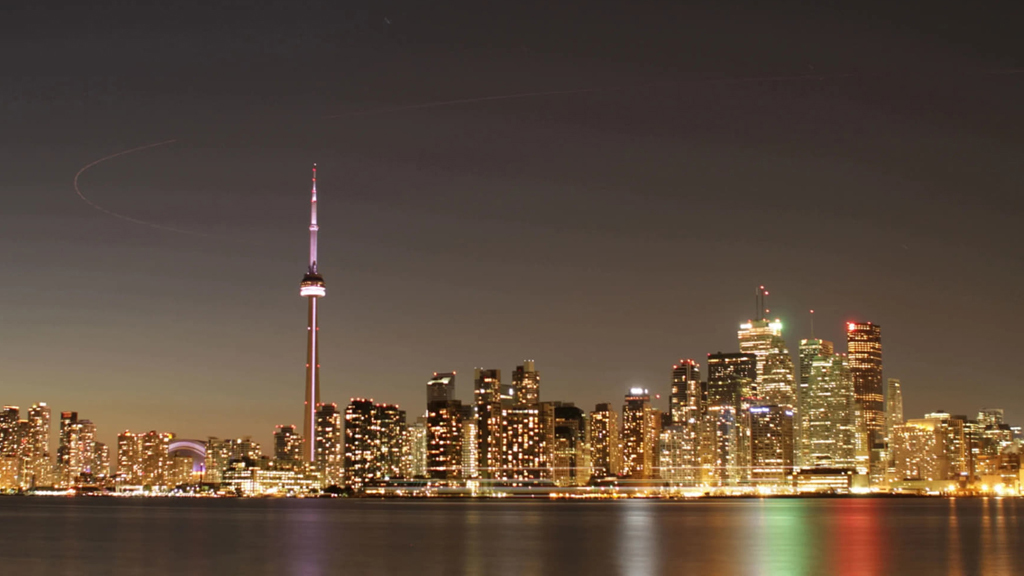 Buying the View Season 1 Episode 9 on ITV2 - TV Programme Poster