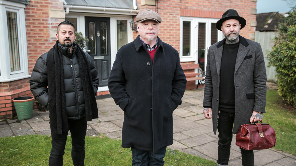 Celebrity Help! My House Is Haunted on Really - 1:00am