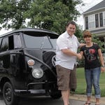 Image for episode "VW Split-Screen" from Motoring programme "Wheeler Dealers"