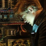 Image for episode "Banh Bao + Sterno + Drill + Burner + Mason" from Drama programme "MacGyver"