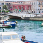 Image for Consumer programme "Fantasy Homes by the Sea"
