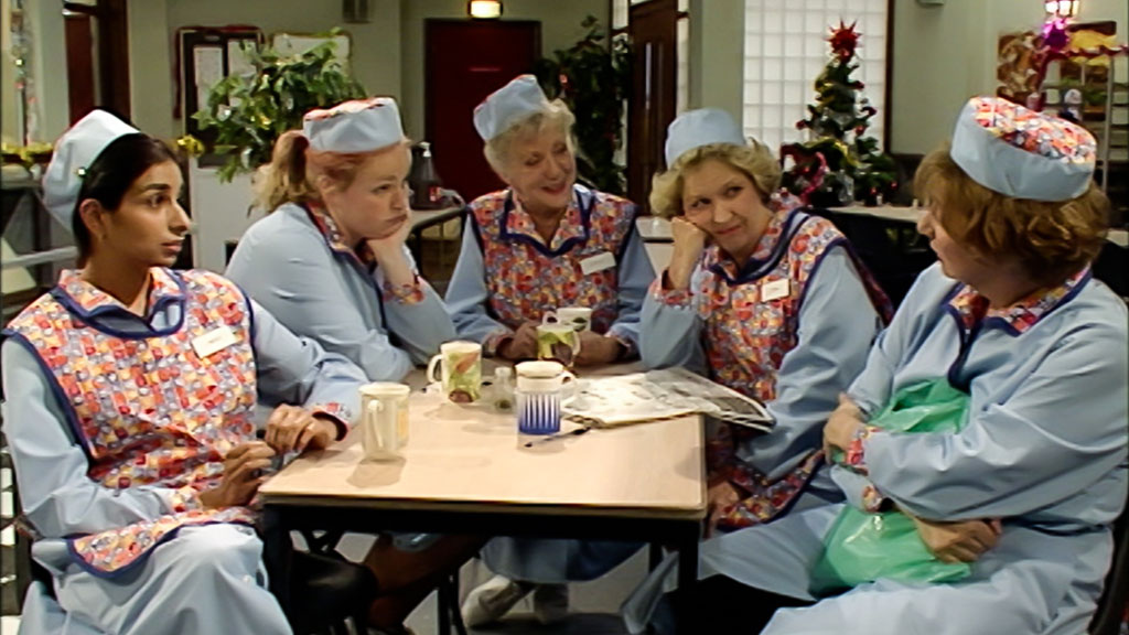 dinnerladies Season 1 Episode 6 on U&Gold - TV Programme Poster