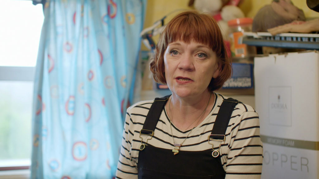 Nick Knowles' Big House Clearout Season 2 Episode 5 on U&W - TV Programme Poster