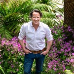 Image for the Gardening programme "Gardening Together with Diarmuid Gavin"