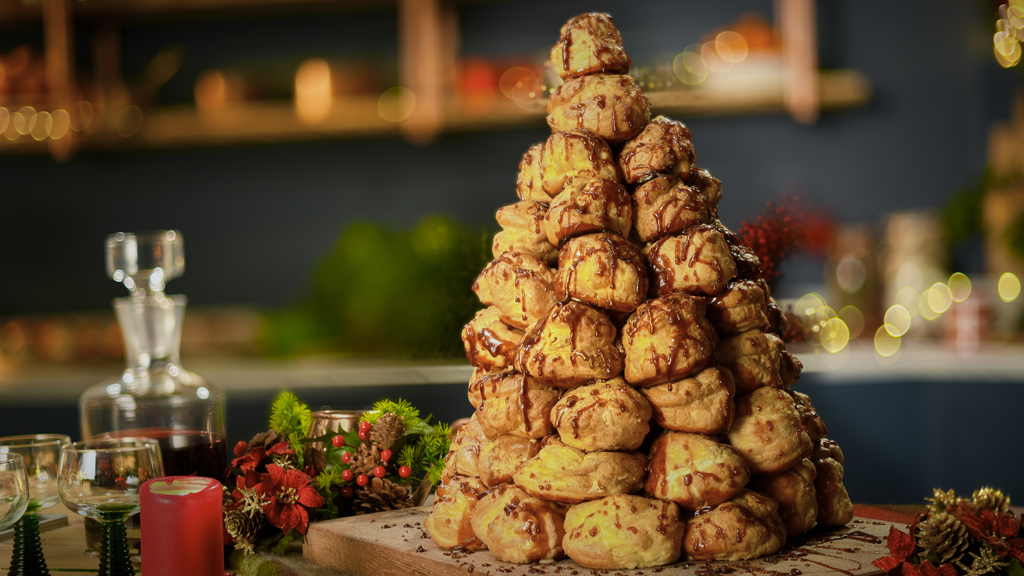 The Hairy Bikers Home for Christmas on Food Network - 7:00am