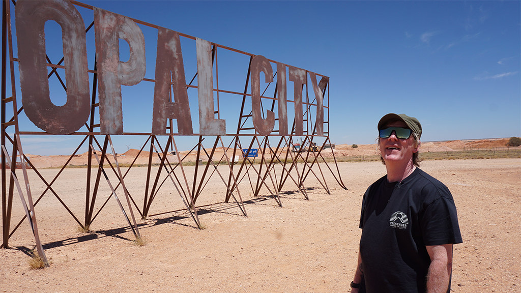 Hector OZ/NZ TV Show promotional image