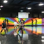 Image for episode "Dating And Skating" from Reality Show programme "7 Little Johnstons"