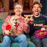 Image for episode "Gogglebox Festive Special 2021" from Entertainment programme "Gogglebox"