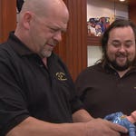 Image for episode "Capture the Pawn" from Documentary programme "Pawn Stars"