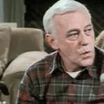 Image for episode "Love Bites Dog" from Sitcom programme "Frasier"