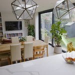 Image for the Consumer programme "Location, Location, Location"
