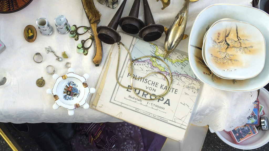 Flog It! - TV Show Poster