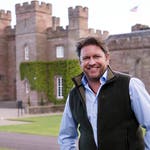 Image for episode "The Royal Scotsman" from Travel programme "James Martin's Islands to Highlands"