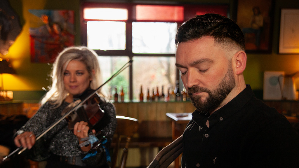 Scoil Cheoil an Earraigh - TV Show Poster