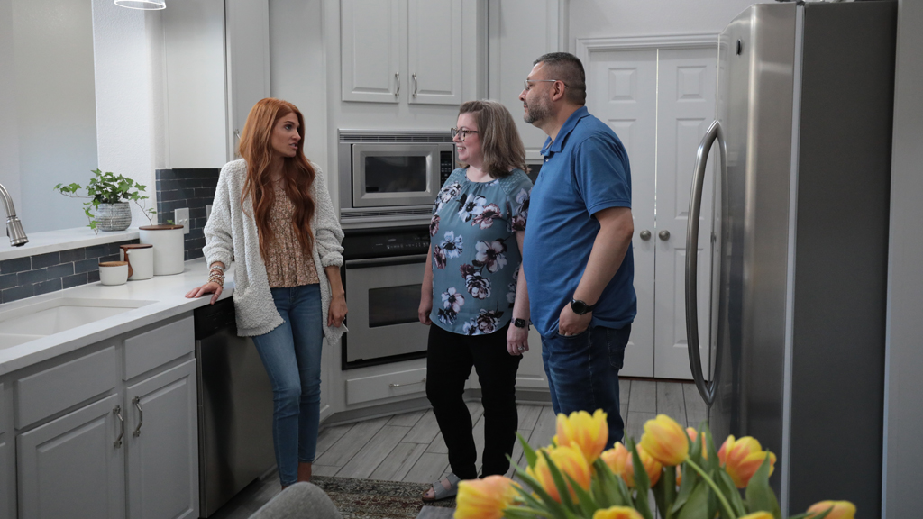 No Demo Reno on HGTV - 9:00pm